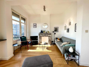Bellevue - Grand appartement pour 5 sur les quais de la Meuse